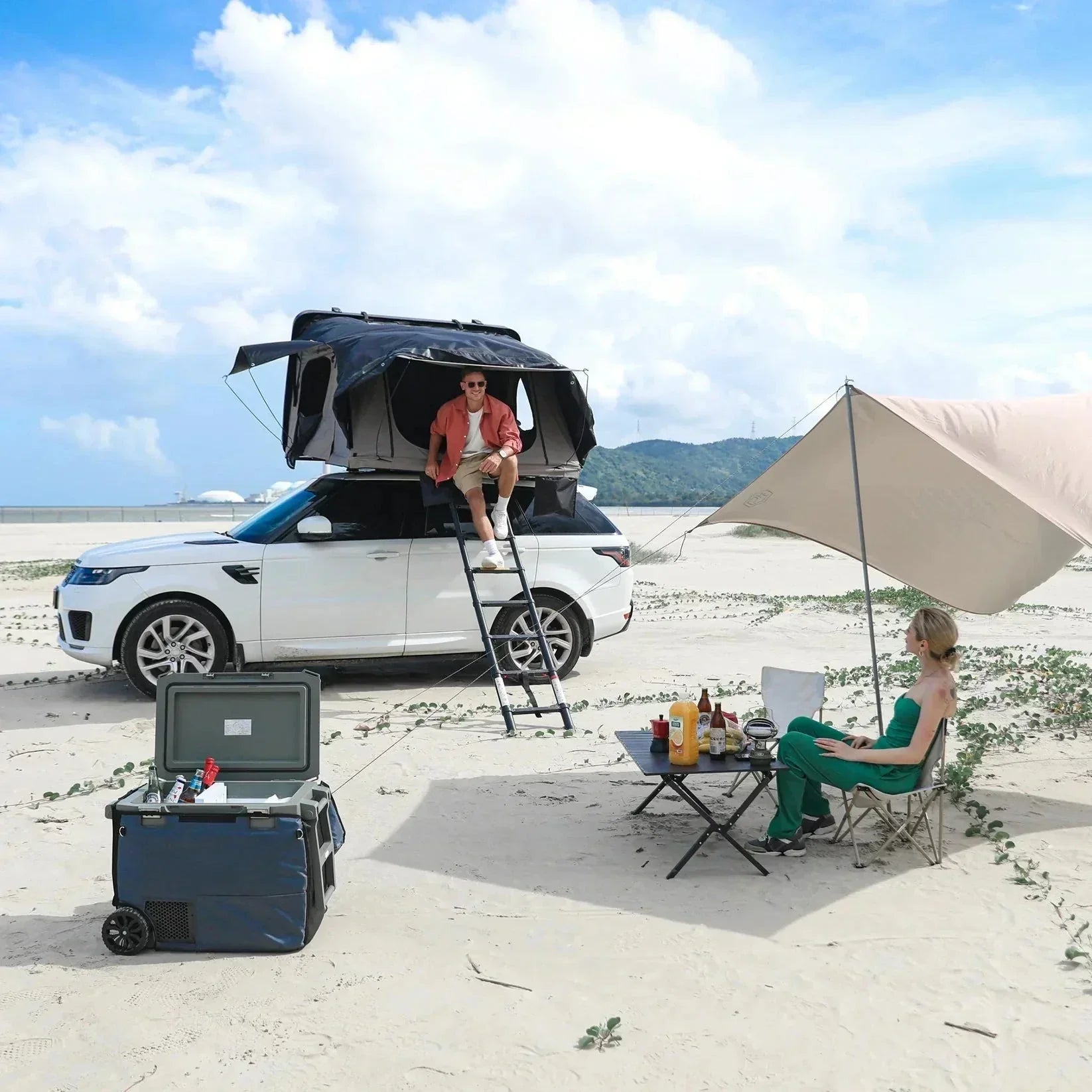 Tenda da Tetto a Guscio In Alluminio - 4 Persone