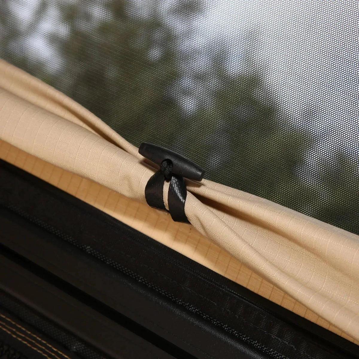 Tenda da tetto a guscio in Alluminio - 2 Persone