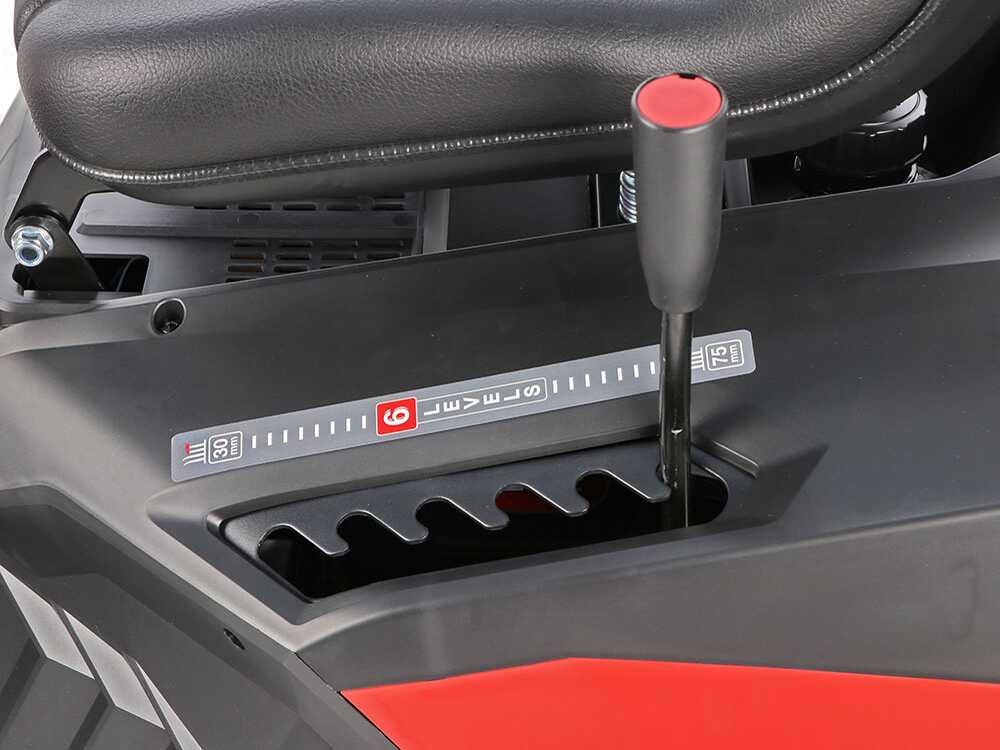Trattorino tosaerba GeoTech-Pro RM 75-660 CSM