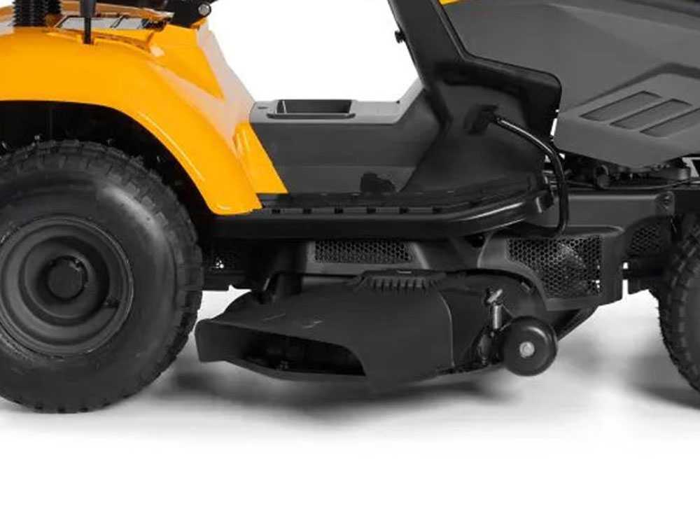 Trattorino tosaerba Stiga Tornado 398 M